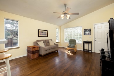 20810 Cassin Dr (3 of 21)
