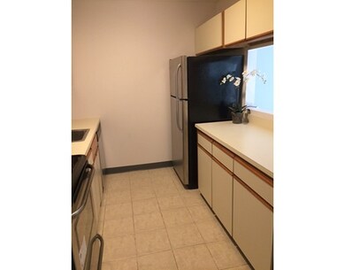 1100 Lagrange St unit 1, West Roxbury, MA 02132 - photo 4
