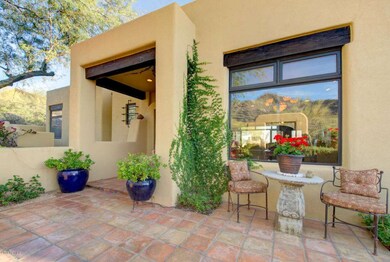 6207 E Villa Cassandra Way-large-003-11-