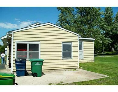 4215 NE 32nd St, Des Moines, IA 50317 - photo 3