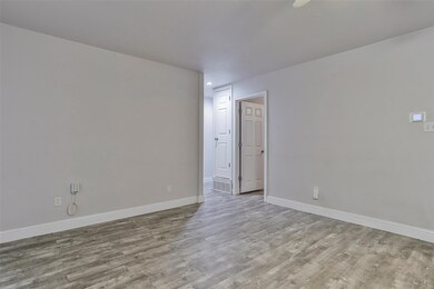 10 Honor Oak Ln, Bedford, TX 76022 - photo 5