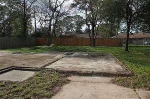 10529 Kelburn Dr, Houston, TX 77016 - photo 2