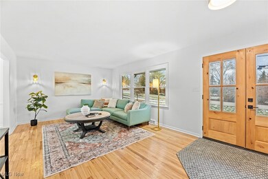 2756 Smith Rd, Fairlawn, OH 44333 - photo 4