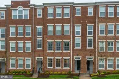 2996 Rittenhouse Cir, Fairfax, VA 22031 - photo 2