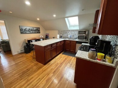 71 Pierpont St unit 2, Peabody, MA 01960 - photo 3