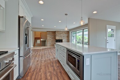 10020 Agatite Ave, Schiller Park, IL 60176 - photo 4