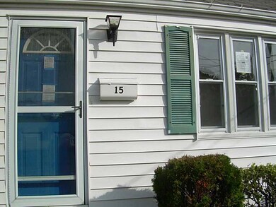 15 Barre Ct, Warwick, RI 02886 - photo 4