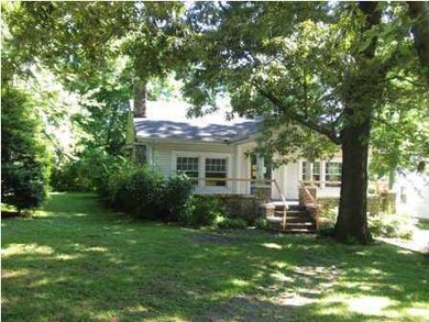 230 Lakeview Dr, Rossville, GA 30741 - photo 3