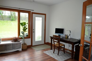 9836 Forest Creek Dr, Fort Wayne, IN 46835 - photo 6