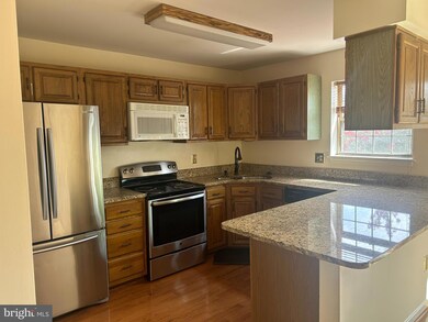 172 English Run Cir, Sparks Glencoe, MD 21152 - photo 2