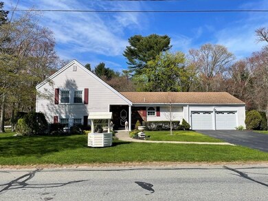 435 Gulf Rd W, South Dartmouth, MA 02748 - photo 2