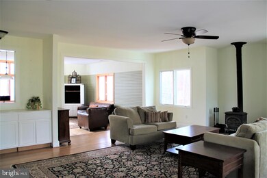 unlisted-address, Purcellville, VA 20132 - photo 2