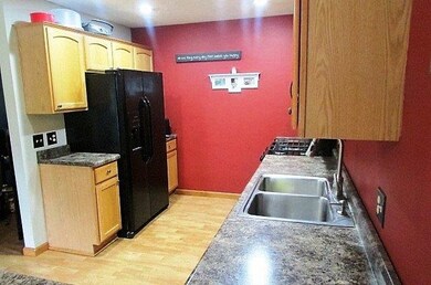 838 E Sportsman Ln, La Porte, IN 46350 - photo 6