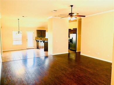 unlisted-address, Norman, OK 73072 - photo 5