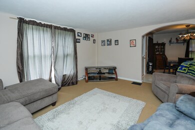 202 E North St-105