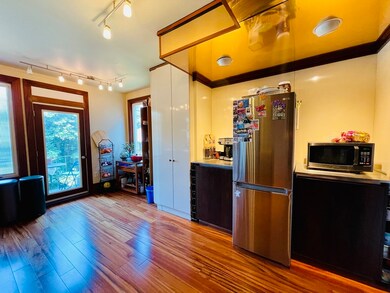 81 Francis St unit 4, Brookline, MA 02446 - photo 3