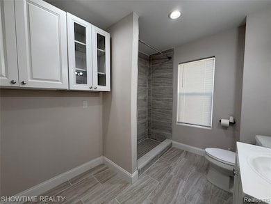 2210 Willow St, Port Huron, MI 48060 - photo 7