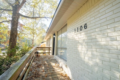 1106 Edgehill, Benton, AR 72015 - photo 2