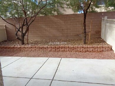 7571 Orchard Pine St, Las Vegas, NV 89139 - photo 5