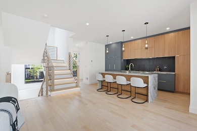 127-129 Withington Rd unit 1, Newton, MA 02460 - photo 6