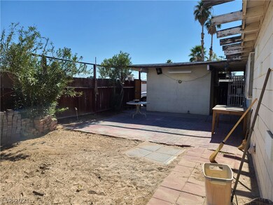 2973 Palma Vista Cir, Las Vegas, NV 89169 - photo 4