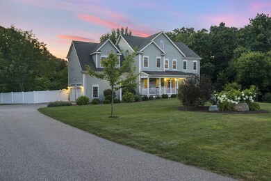 37 Fairway Ln, Medway, MA 02053 - photo 2