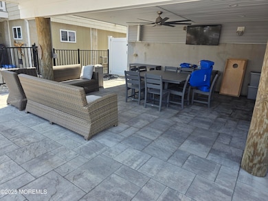 9 Neptune Rd, Toms River, NJ 08753 - photo 5