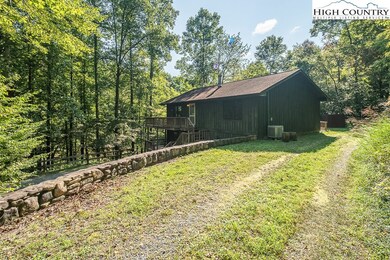 495 Rhymer Branch Rd, Deep Gap, NC 28618 - photo 5