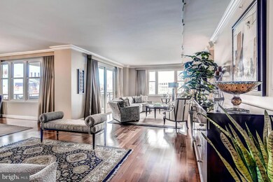 The Ritz-Carlton Residences, Baltimore, MD 21230 - photo 4