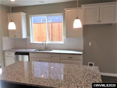 5796 NE Wilson Ln, Albany, OR 97321 - photo 2