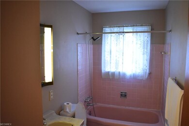 4620 Andover Ave, Lorain, OH 44055 - photo 5