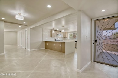 8349 E Balfour Place, Tucson, AZ 85710 - photo 3