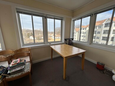 3 Village Cir unit 308, Stroudsburg, PA 18360 - photo 6