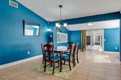 Dining Area towards Florida Room