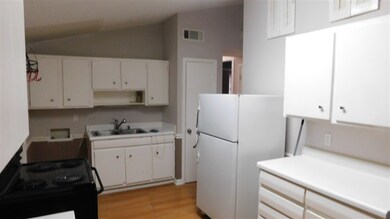 1005 Kent Dr, Clinton, MS 39056 - photo 6