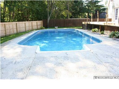 1877 Greenwood Rd, Toms River, NJ 08753 - photo 7