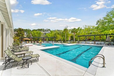 Gorgeous pool and amenities