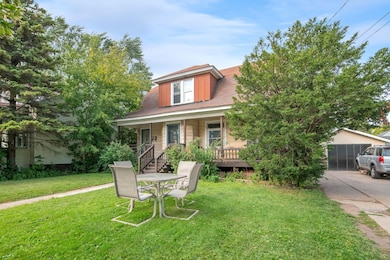 828 Mather St, Green Bay, WI 54303 - photo 2