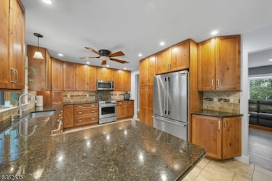11 Glenbourne Dr, Boonton, NJ 07005 - photo 4