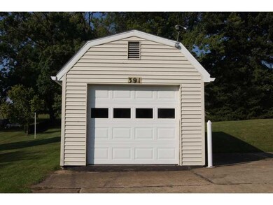Parking Lot/Garage. Detached garage!
