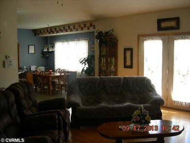 Den/Family/Great Room