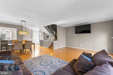 8042 Quill Point Dr, Bowie, MD 20720 - photo 2