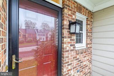 9311 Sombersby Ct, Laurel, MD 20723 - photo 2