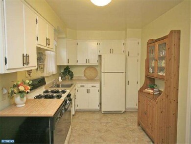 801 E Marshall St, Norristown, PA 19401 - photo 6