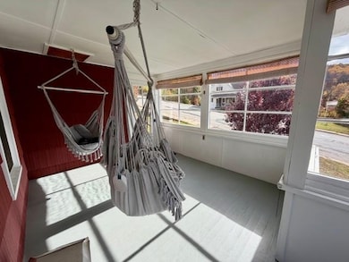 437 Forbush Ave, Berlin, NH 03570 - photo 3