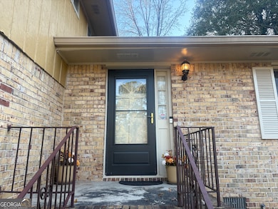 4605 Mercer Rd, Stone Mountain, GA 30083 - photo 2