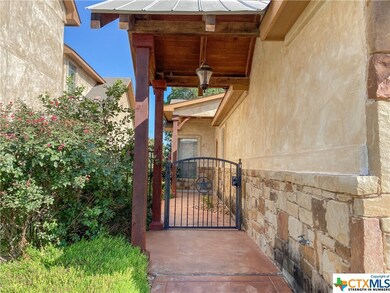 1625 Mikula Place, New Braunfels, TX 78130 - photo 2
