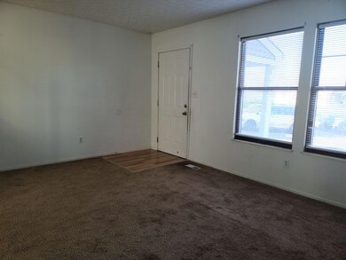4848 Living room Dec 2020