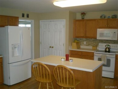 The awesome French door refrigerator will convey!