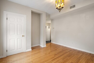106 5th St unit 3, Cambridge, MA 02141 - photo 4
